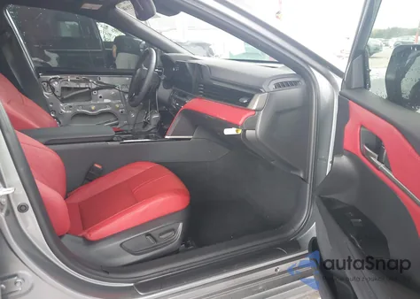 2025 Toyota Camry Xse из США, поврежденный, VIN 4T1DAACKXSU628415